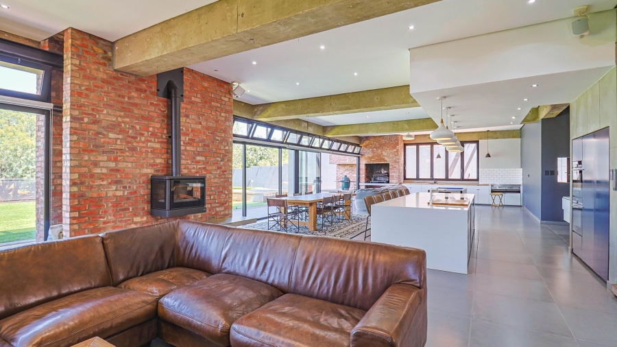 4 Bedroom Property for Sale in Cashan North West